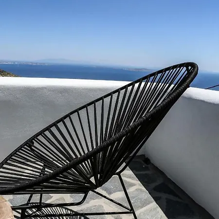 The Lobster In Tinos Αρνάδος